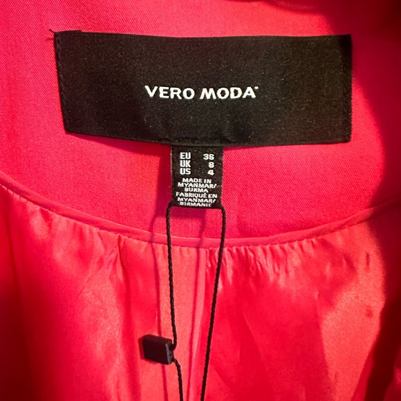 New Pink blazer from Nordstrom - Picture 4 of 5